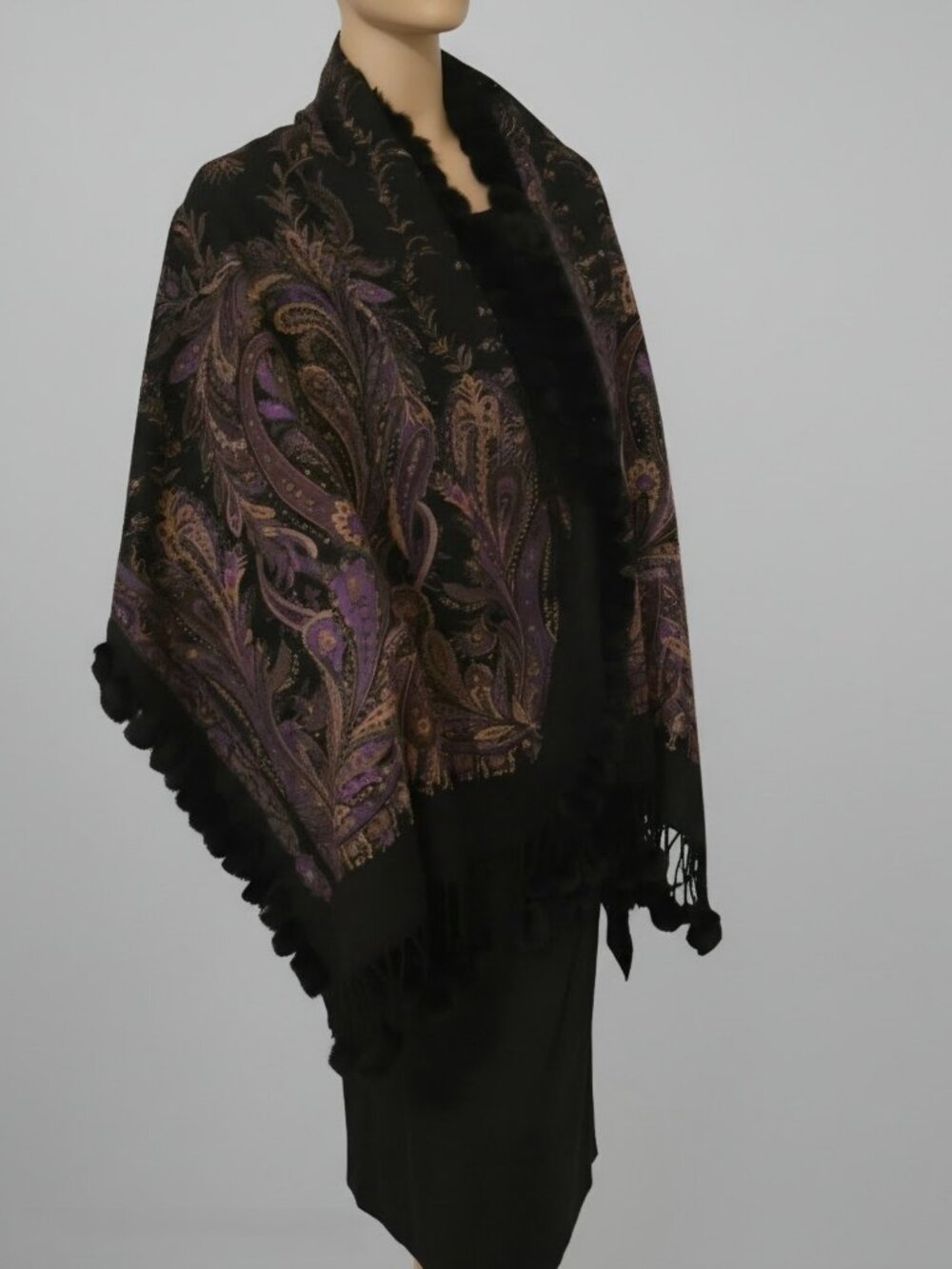 DOUBLE FACE CASHMERE STOLE WITH REX RABBIT TRIM